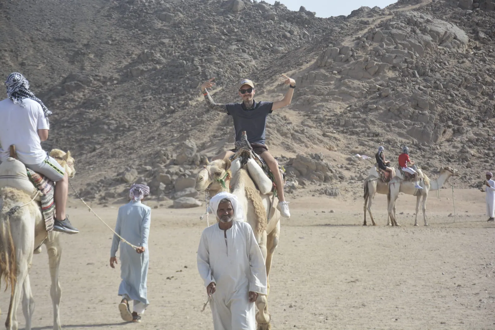 Balade à dos de chameau dans le désert d’Hurghada